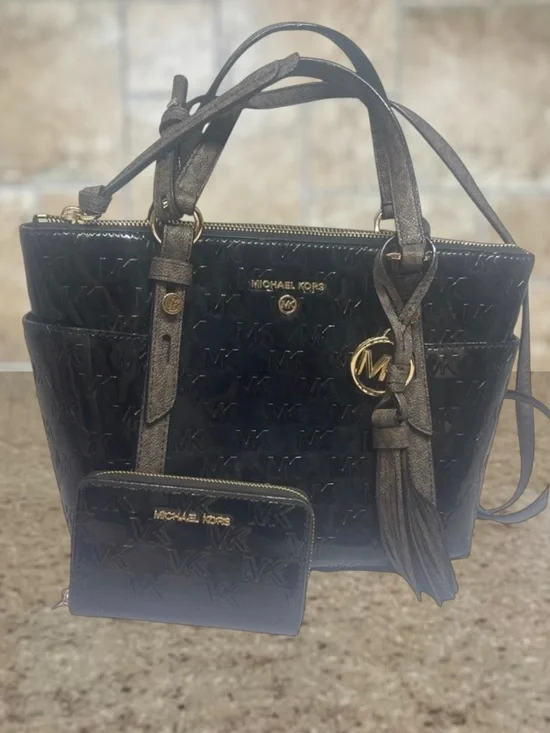 Michael Kors Sullivan Patent Leather Black and Brown Satchel Crossbody & Wallet - Picture 1 of 14